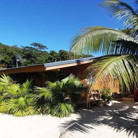Fare Ara Location Huahine Hotel ภายนอก รูปภาพ